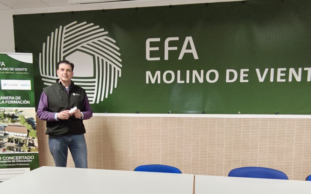 ENTREVISTA A JAVIER RAMÓN RUIZ GARCÍA. PROFESOR DE SOSTENIBILIDAD. EFA MOLINO DE VIENTO.